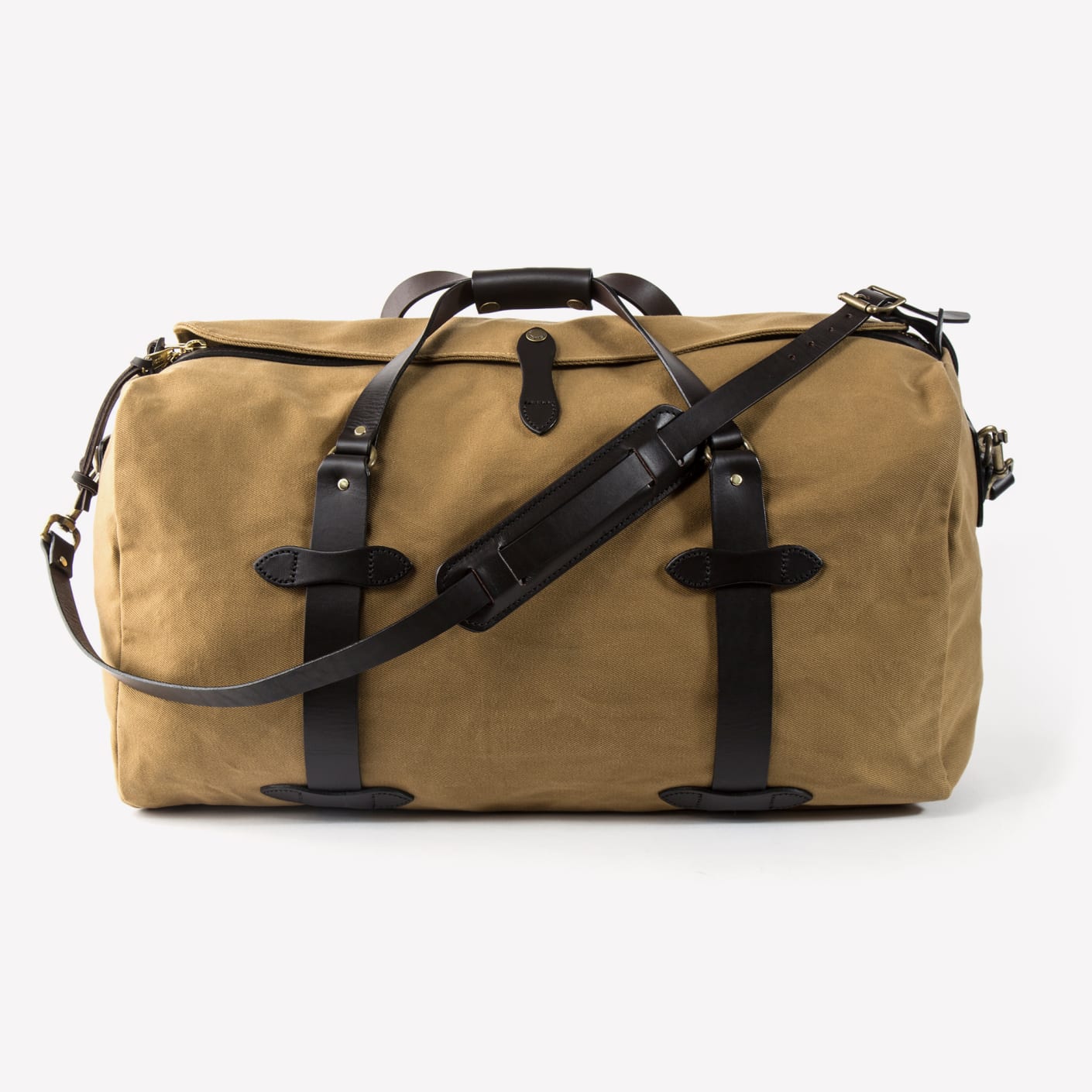 Filson Medium Duffle Bag – Tan | Bespoke Post