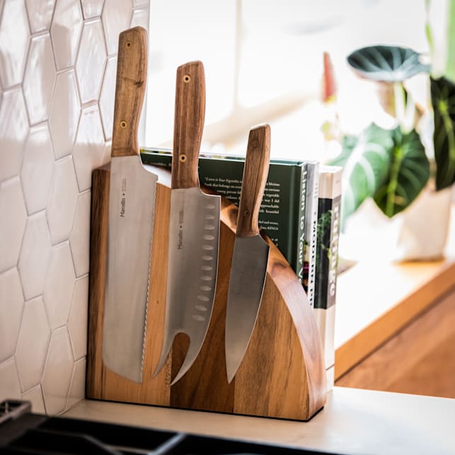 Magnetic Knife Block