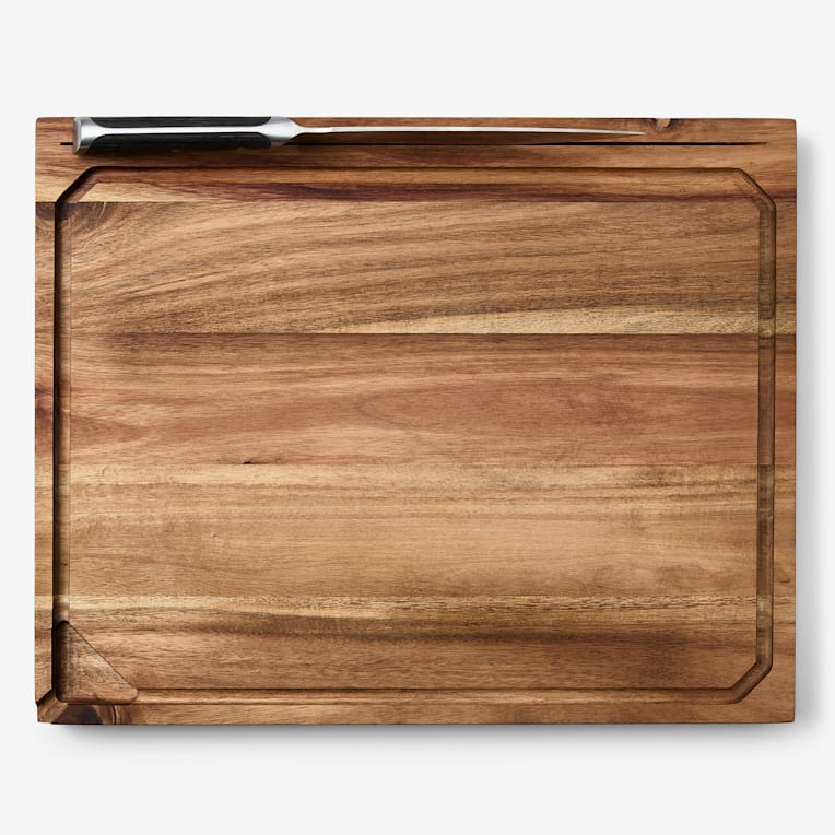 https://dam.bespokepost.com/image/upload/c_limit,dpr_2.0,f_auto,q_auto,w_382/v1/private-label/marcellin/marcellin-grooved-cutting-board_6