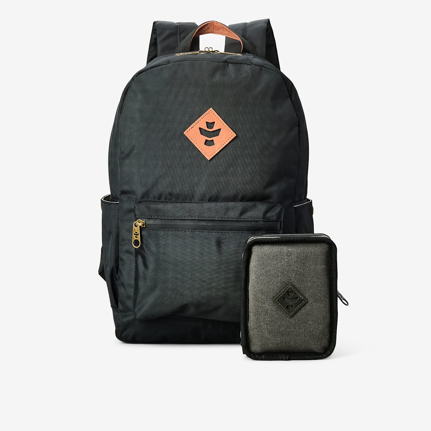 Revelry Supply Explorer Smell Proof Backpack & Pipe Kit  display picture 1