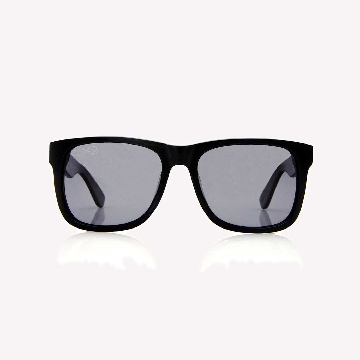 Dharma Police Sunglasses in Onyx