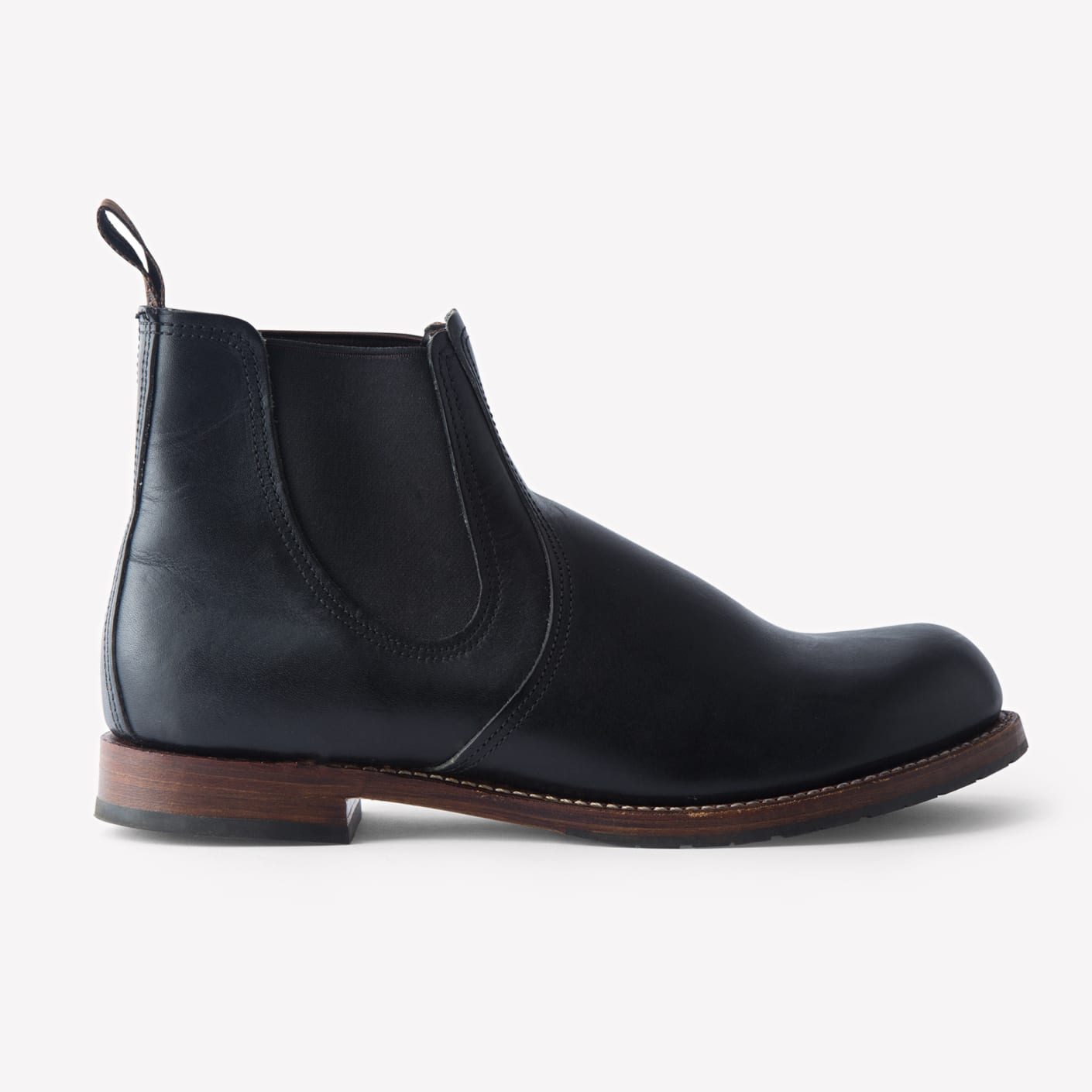 Red wing chelsea rancher 8200 discount